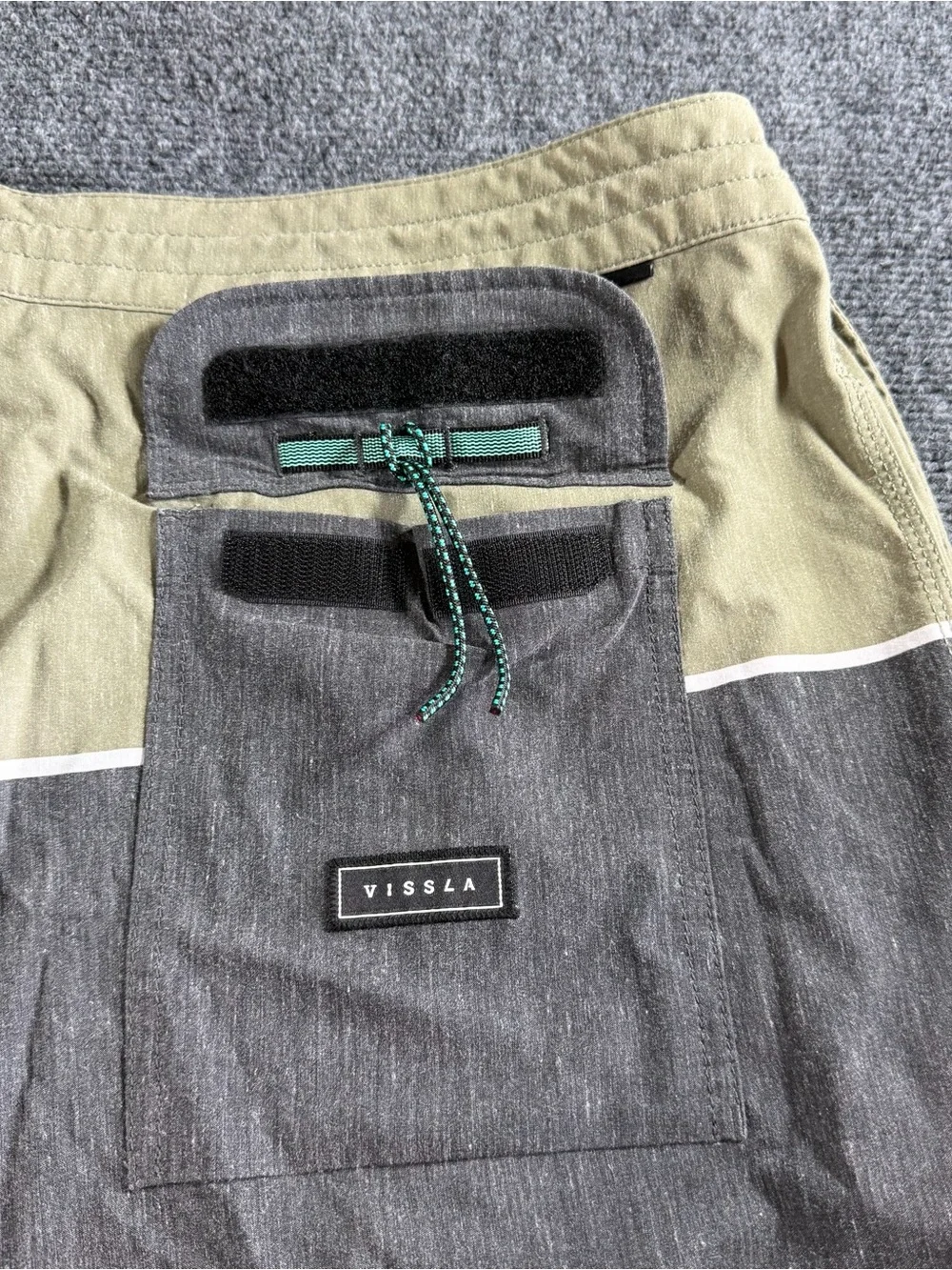 Vissla Swim Trunks Mens 36 Green Gray Swim Board Shorts Pockets Drawstring